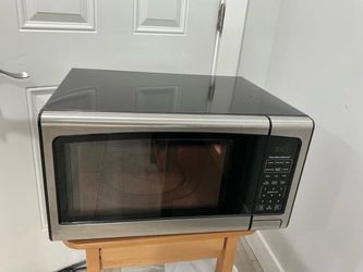 Hamilton Beach Stainless Steel Microwave