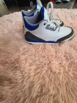 Jordan 3 kids size 2.5 Racer blue