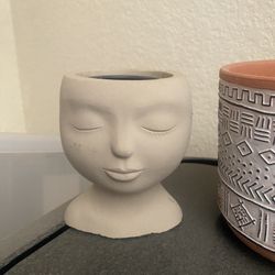 Plant Pot 