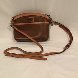 Dooney & Bourke Purse / Handbag - Brand New!