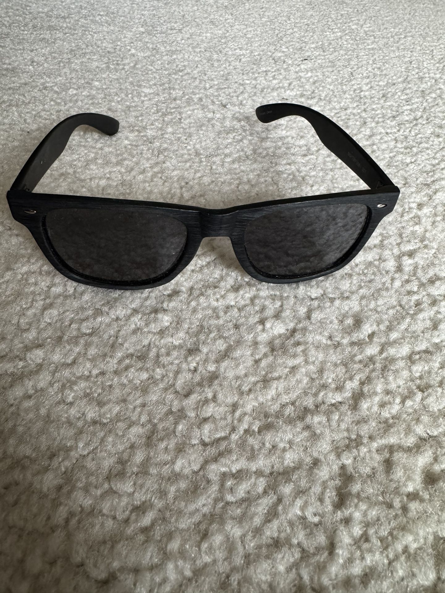 HTX 3581 Classic Woodgrain Sunglasses