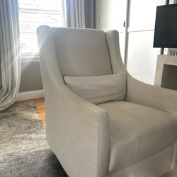 Babyletto swivel & glider