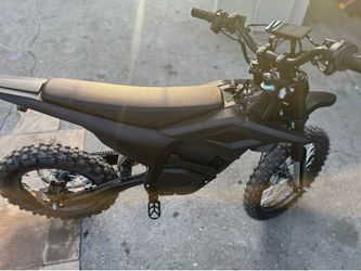 E dirt bike