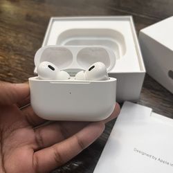 *Sealed* Airpods Pro 2 