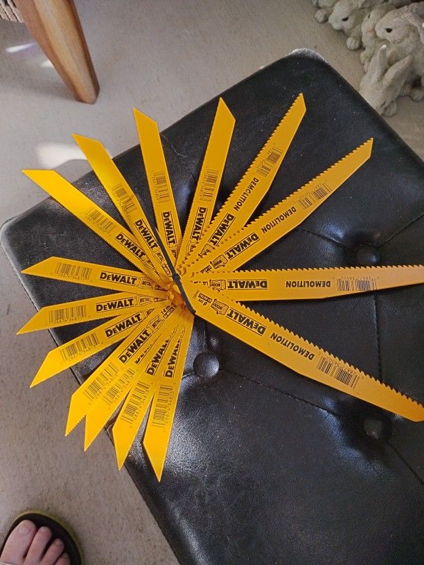DeWalt Sawzall Blades Black And Yellow 5"Through 8" Long 
