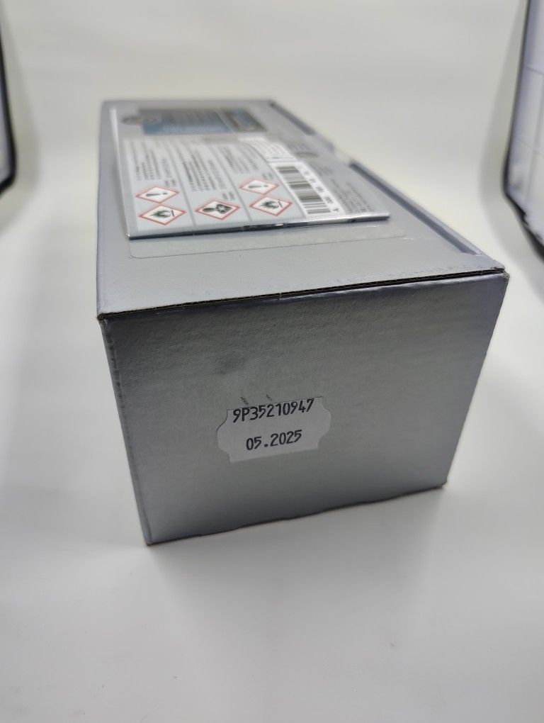 Windshield Adhesive Mercedes OEM, Works W/All Brands.