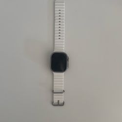 Apple Watch Ultra (1st Gen) 49mm + Cellular Capability 