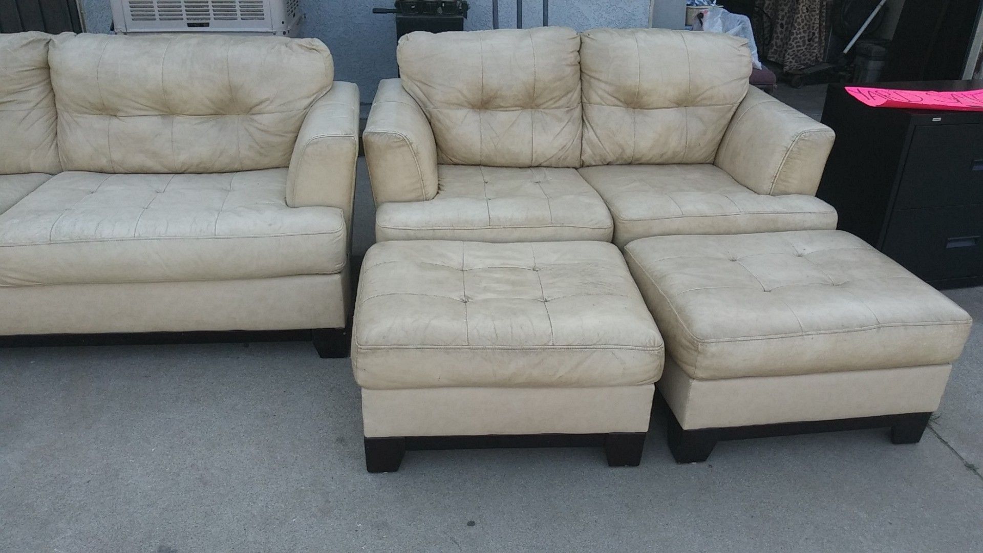 Leather sofa set