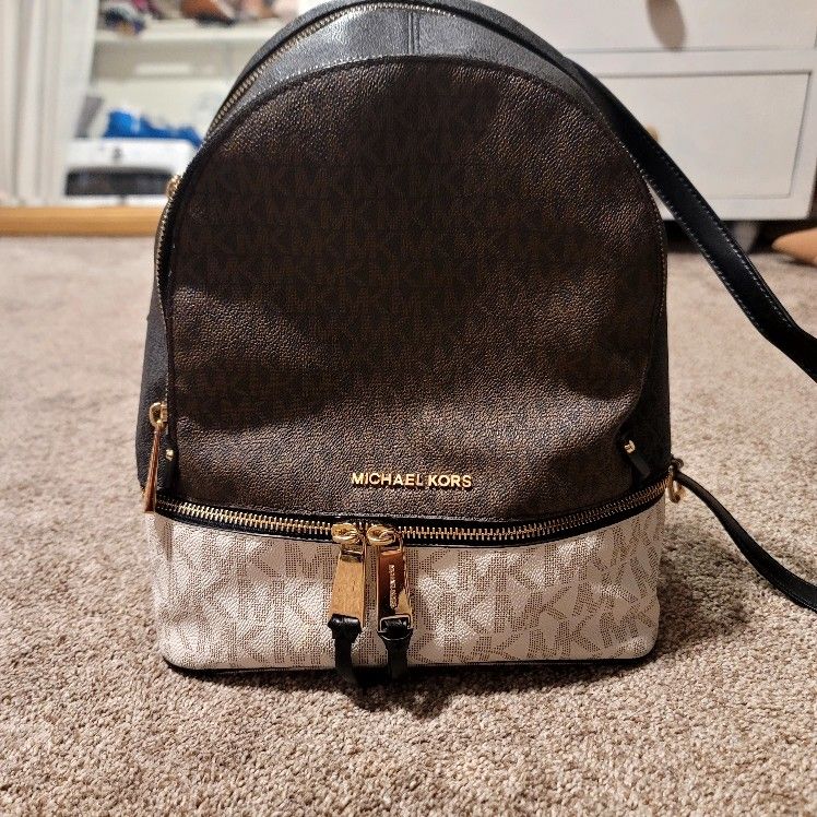 Mk Medium Backpack