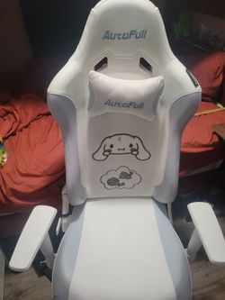 Cinnamoroll Gaming Chair