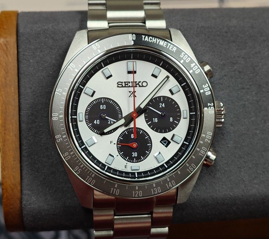 SEIKO SPEEDTIMER PANDA "SEYTONA" 41.5MM SOLAR (SSC911)