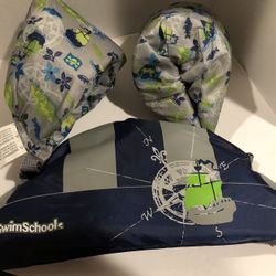 Child’s swim float. SwimSchools Front And and Arms Float For Weight 30-50 Lbs