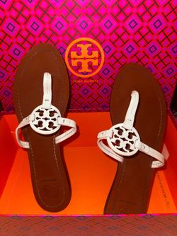 Tory Burch sandals ( box not included )