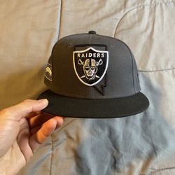 Oakland Raiders New era Fitted Hat