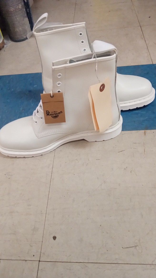 Dr Martens AirWair Boots