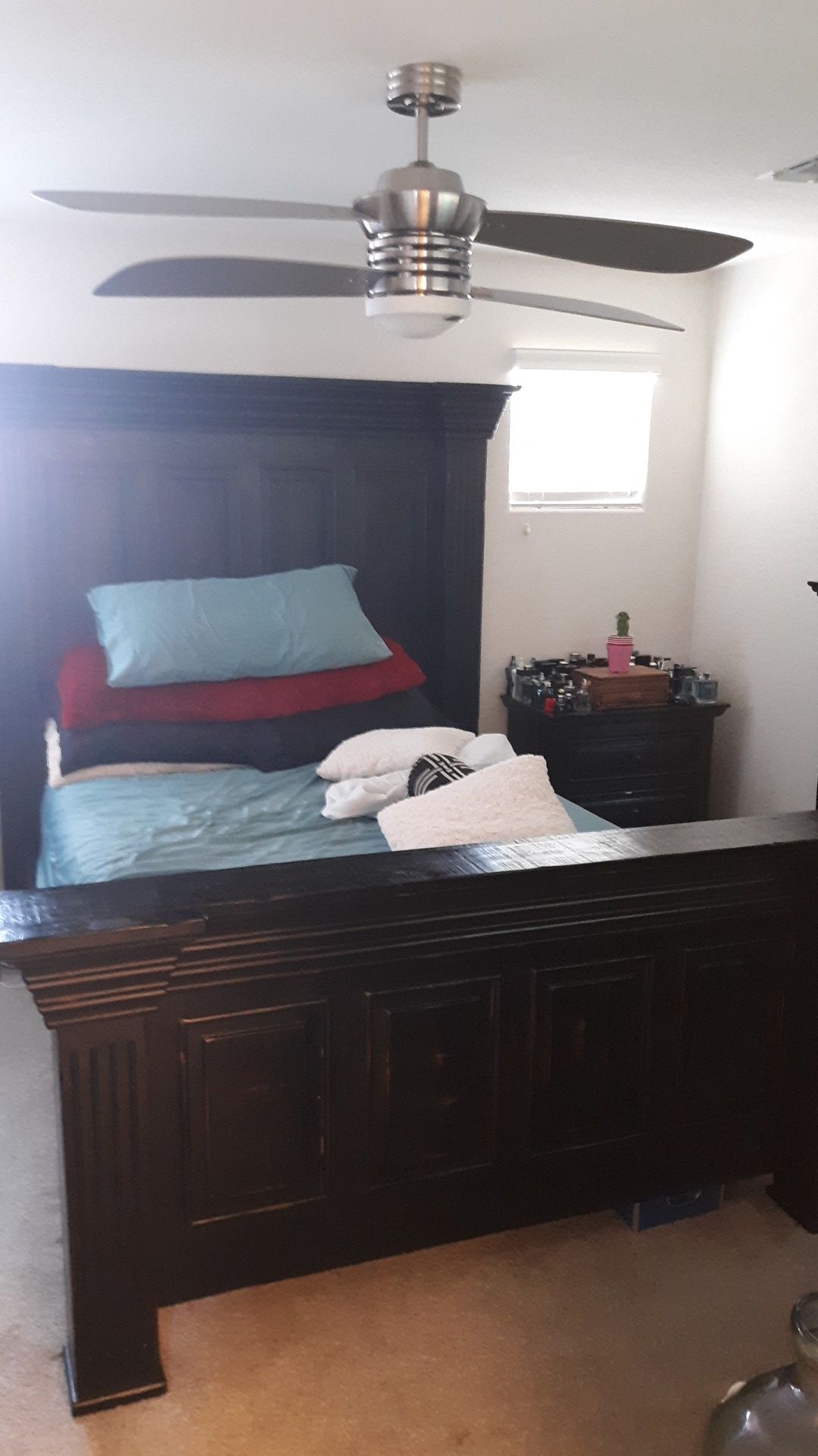 Isabella Queen size Bed Frame & nightstand