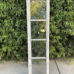 Reclaimed wood Window / Sash Window