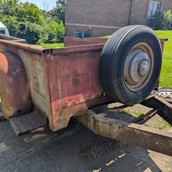 International Harvester IH 8' Truck bed Trailer