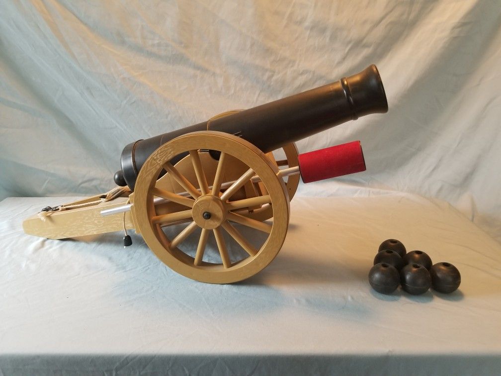 Remco Johnny Reb Toy Civil War Cannon