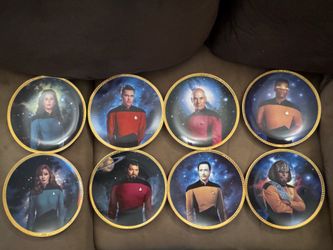 8/10 - Star Trek the next generation - collectible plates
