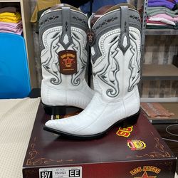 Size 9 - Brand new Los Altos White 3x-toe Genuine Ostrich Leg Western Cowboy Boot (ee+) 95v0528