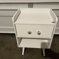 Bedside drawer - white