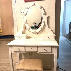 White Vanity Desk