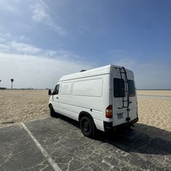 2004 Mercedes T1-N Sprinter Van Camper