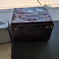 Retro coca-cola Metal Storage Crate