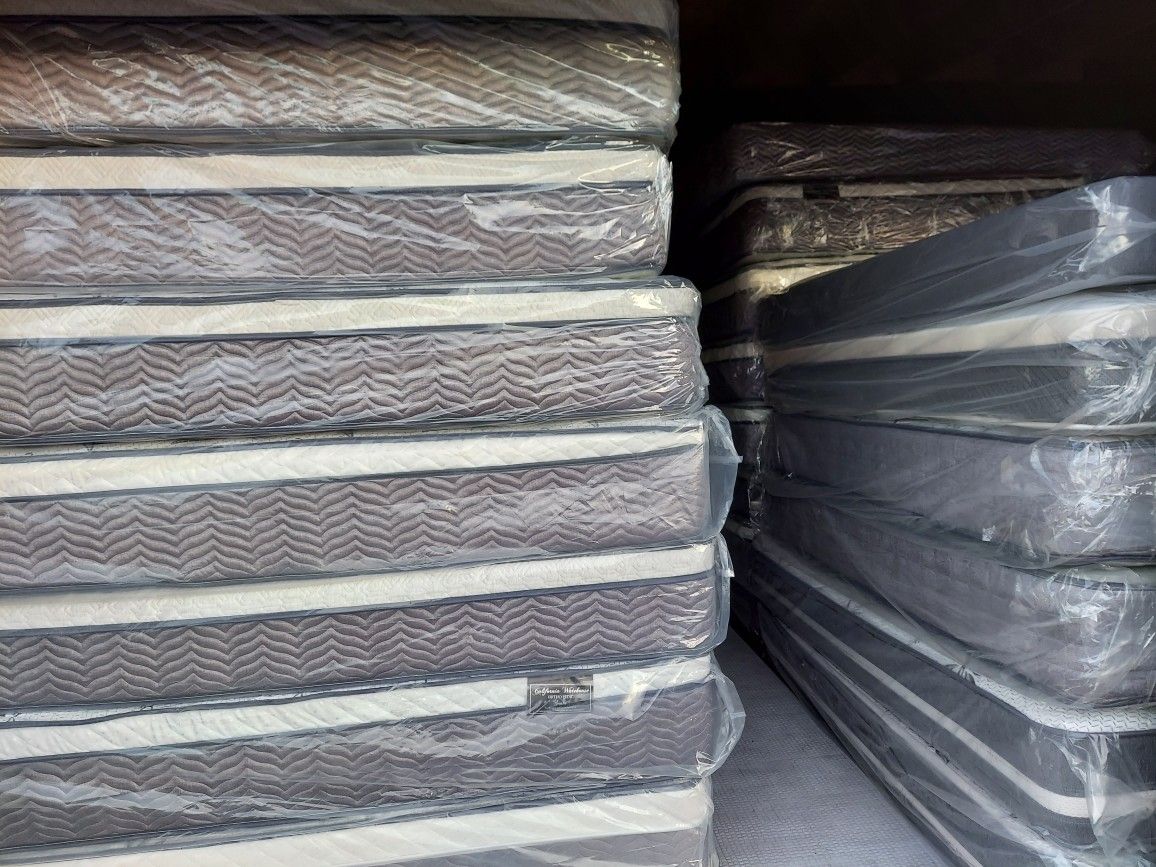 WE HAVE ALL SIZES MATTRESS AND BOX SPRING BRAND NEW