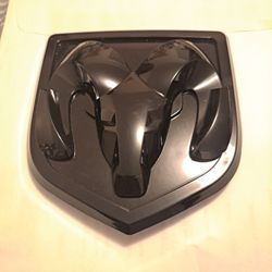 Ram Tailgate Emblem