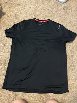 Reebok Tshirt Size XL