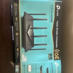 WiFi 6E Tri-band 6-stream Router 