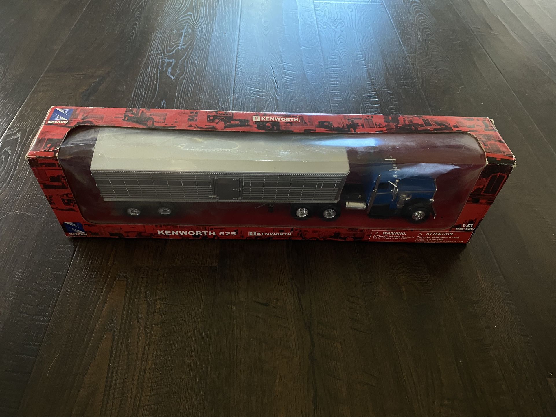 kenworth 525 1:43