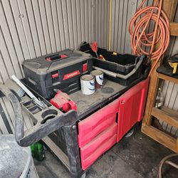 Rubbermaid Tool Cart