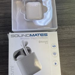 Tzumi SoundMates True Wireless Earbuds with Protective Charging Case - White