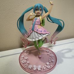 Miku figure spring school girl