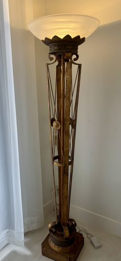 FLOOR LAMP TORCHIERE GOLD FROSTED GLASS STATEMENT