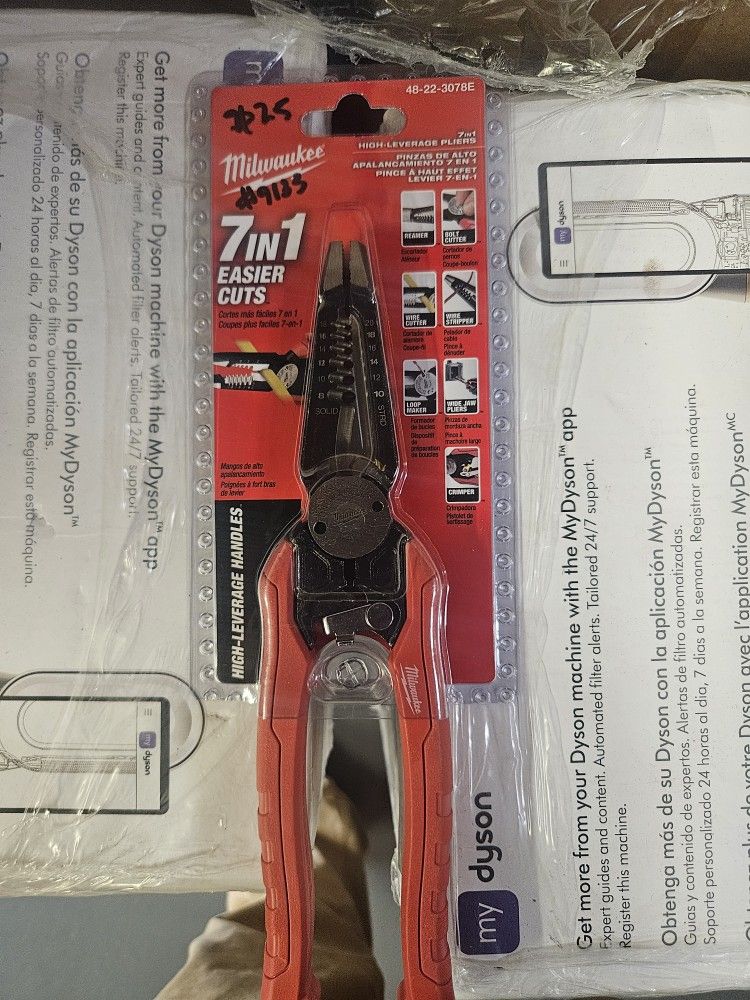 Milwaukee 7in1 High Leverage Pliers