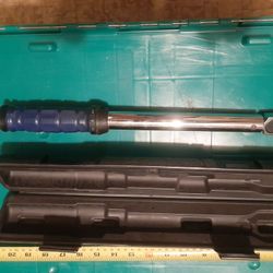 Kobalt 3/8" Drive Torque Wrench With Box.