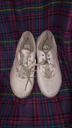 Women’s Reebok 7.5