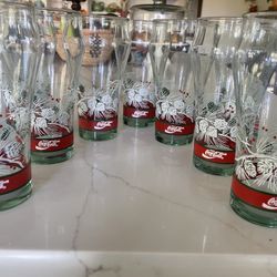 Vintage Christmas CocaCola Glasses 9