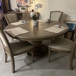 Circular Dining Table