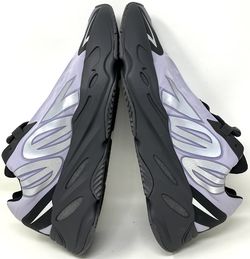 adidas Yeezy Boost 700 MNVN Geode Men's Size 11 for Sale in Palos Hills, IL  - OfferUp