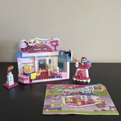 Shopkins Kinstructions Cupcake Cafe Near Complete With Instructions
