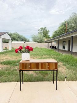 Modern table