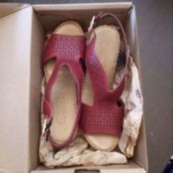 Lobo Solo Women’s Leather Wedge Heel Sandal Dark Red