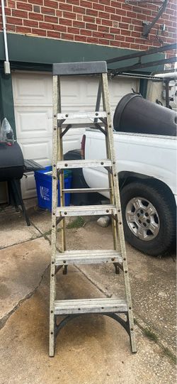 6 foot husky ladder