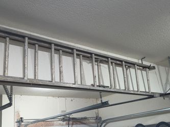24 ft Extension Ladder