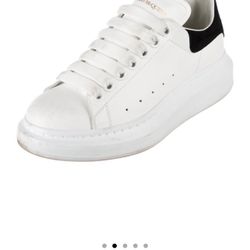 Alexander McQueen Sneakers Authentic